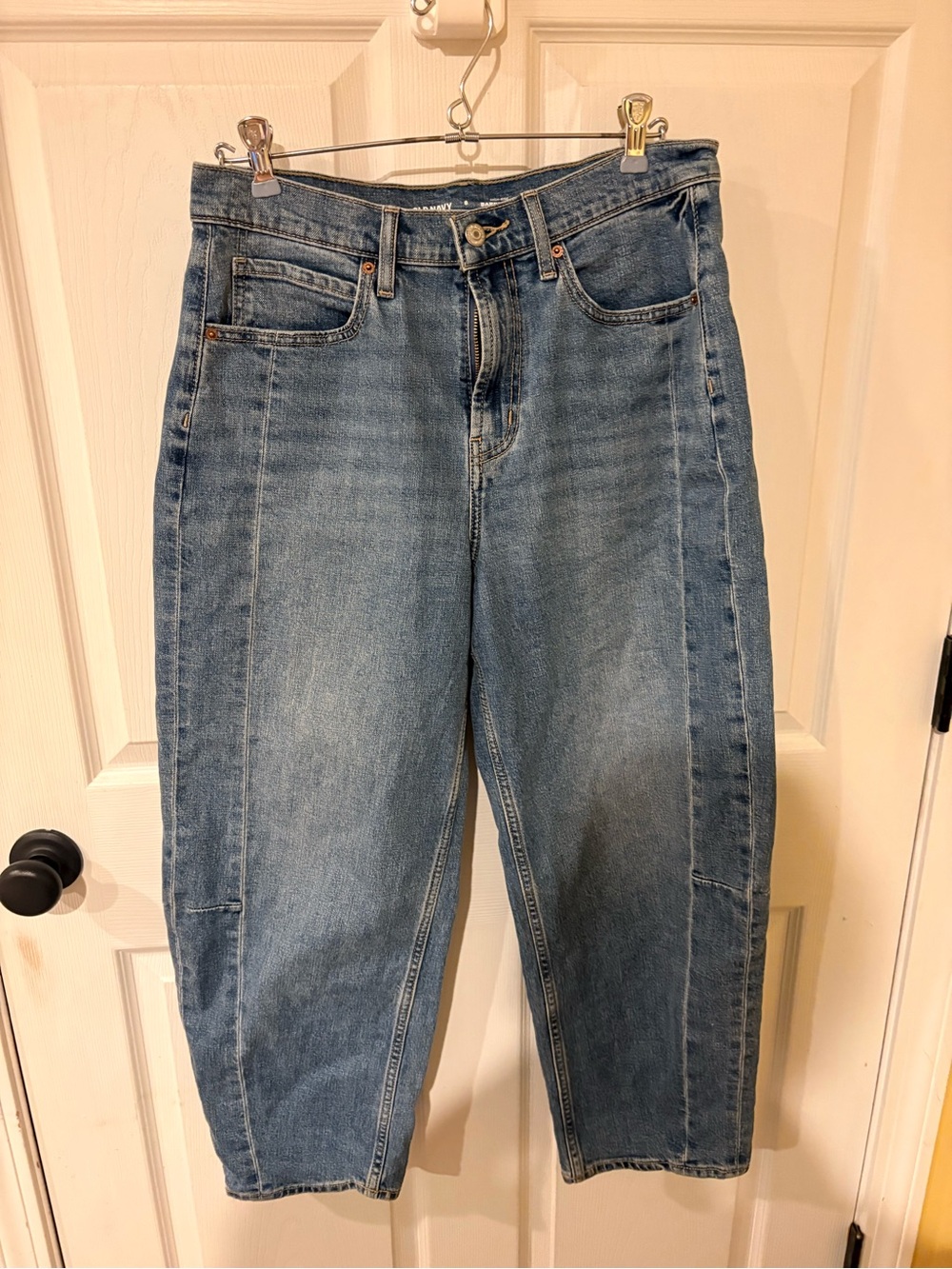 Old Navy Medium Wash Barrel Jeans